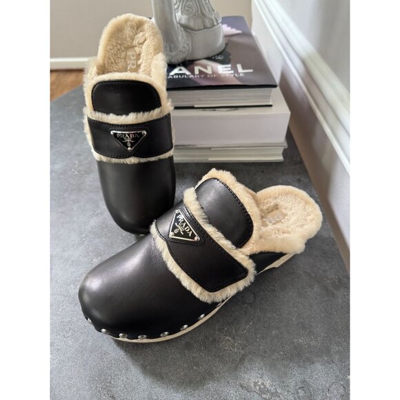 PRADA Shearling Lined Studded Leather Logo Mule Clogs in Black Size 39 9 - Picture 1 of 12